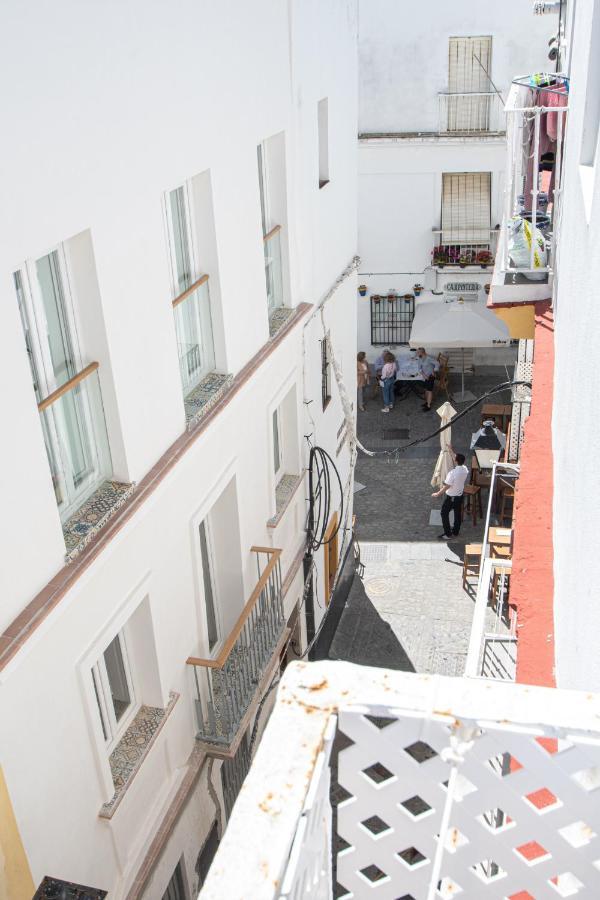 Apartamento Los Claveles - La Caleta Apartment Cadiz Exterior photo